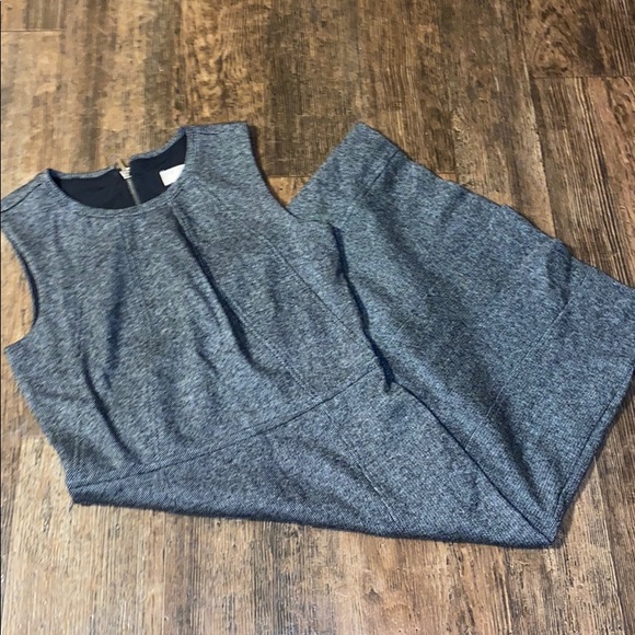 Loft dress - Picture 1 of 6